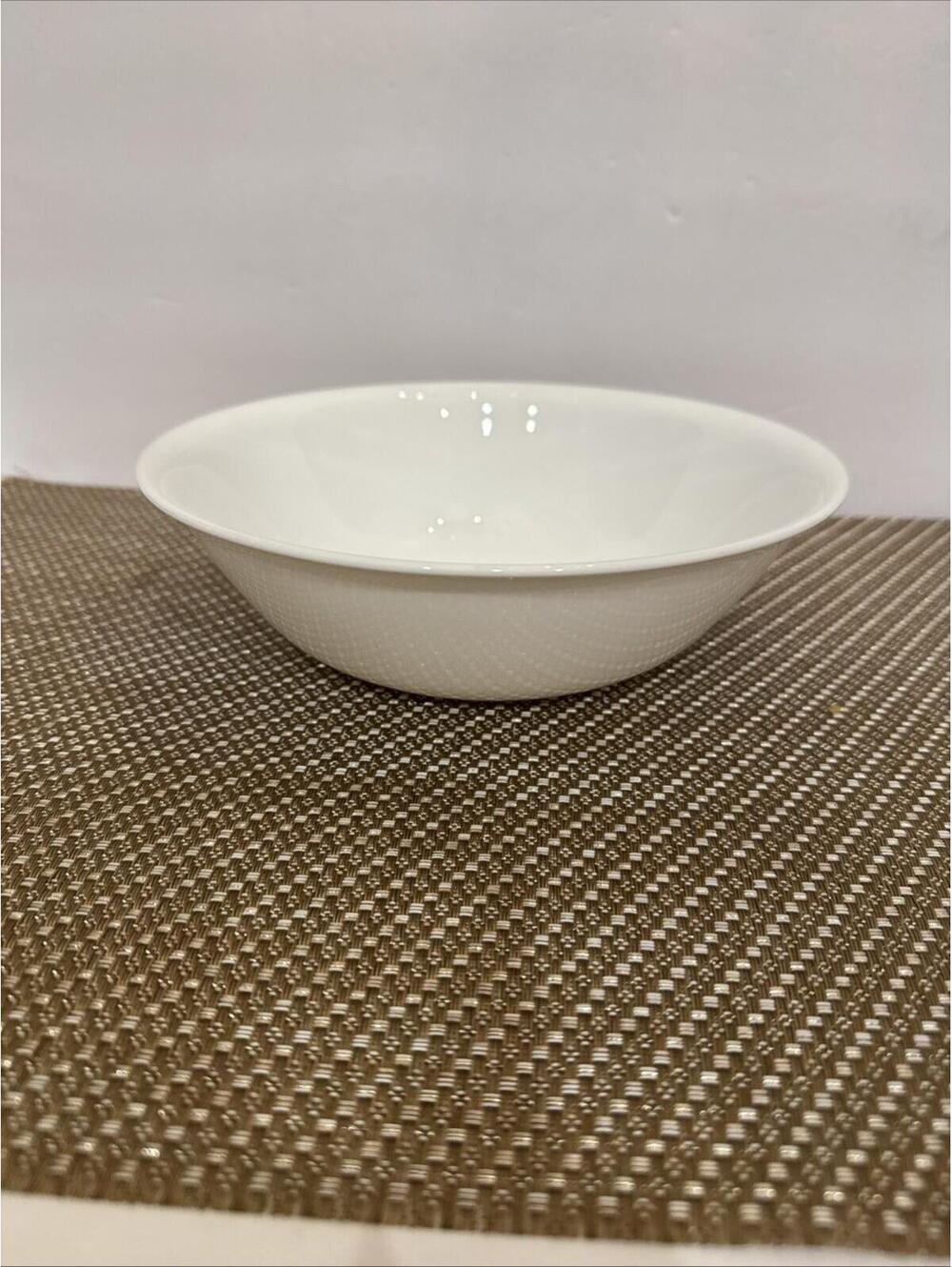 Corelle Winter Frost White Serving Bowl 8-1/2" Wide By 2.25” High Mint